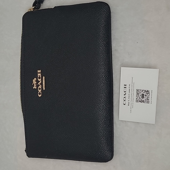 Coach Pebble Black Wristlet - Picture 5 of 12